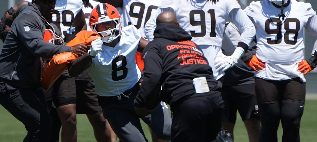 Browns' young DE duo must take huge step without Myles Garrett in 2026