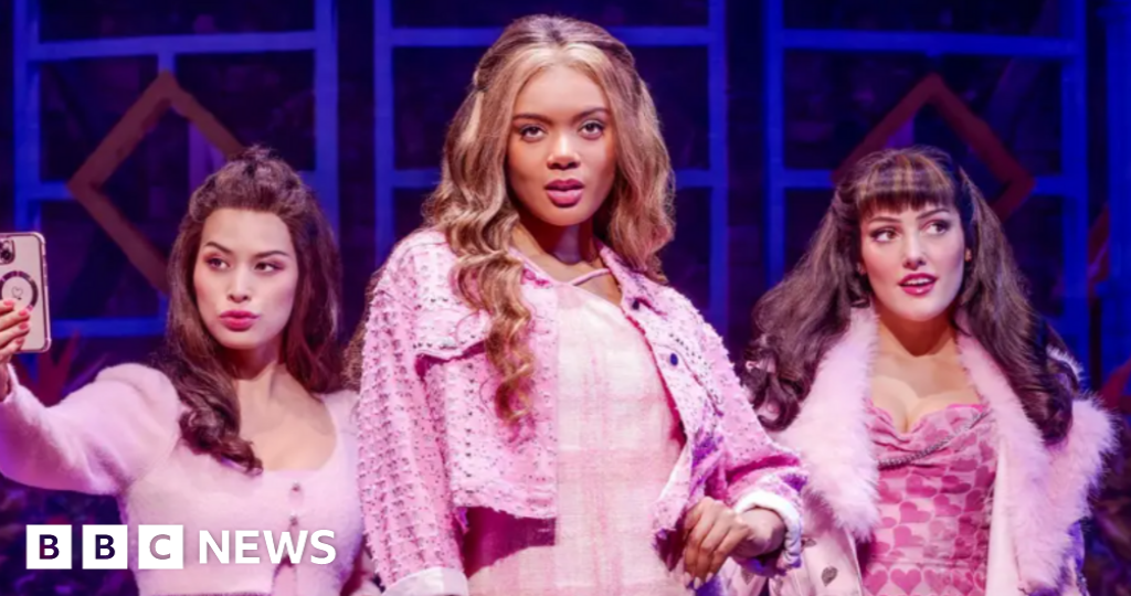 'I haven't left my house, I'm scared' says Mean Girls actor as Belfast shows cancelled over violence