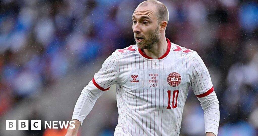 How Christian Eriksen's heart device kicked into action
