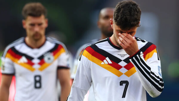 FC Breakfast: Neymar snubbed, Germany at rock bottom