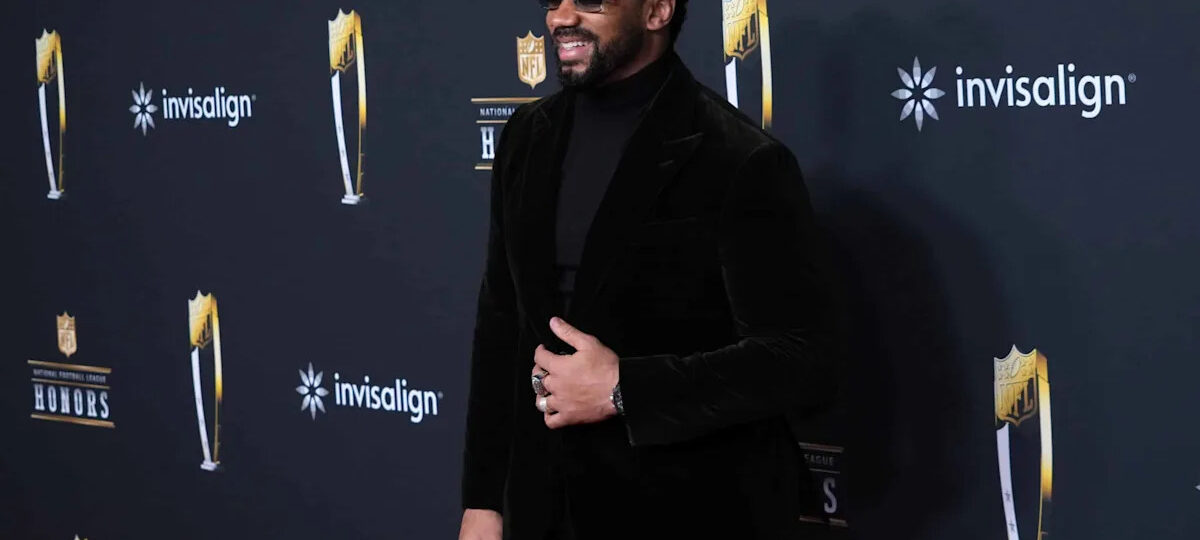 Russell Wilson Receives Message From Vanessa Bryant Following Retirement Announcement