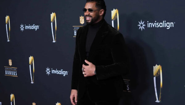 Russell Wilson Receives Message From Vanessa Bryant Following Retirement Announcement