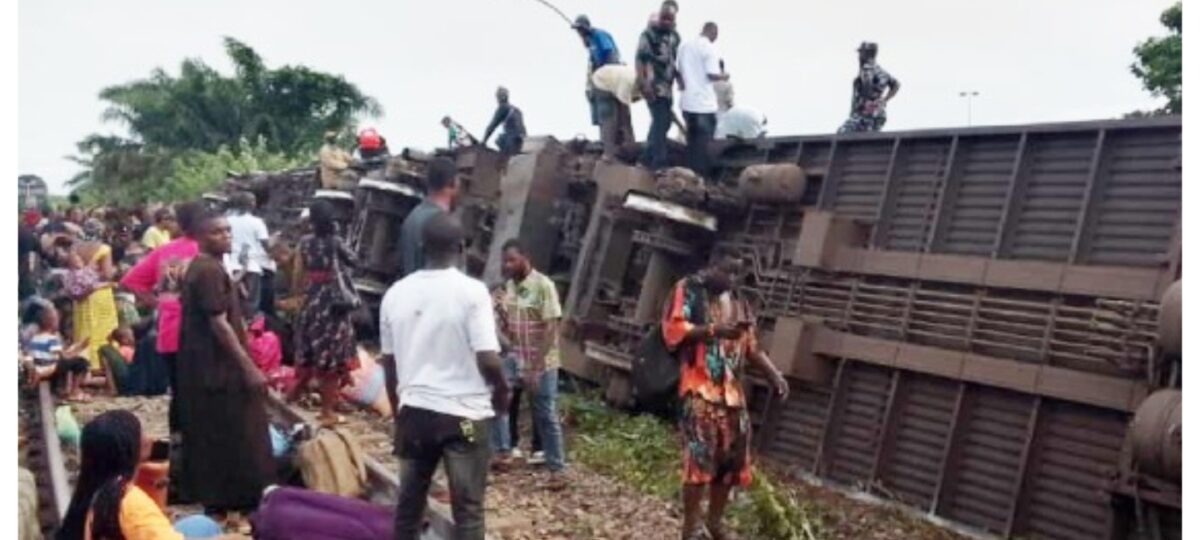 BREAKING: Several feared dead as Warri–Itakpe train derails