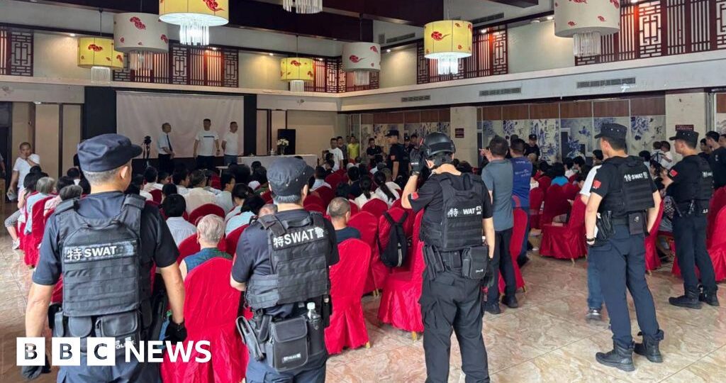 China detains two leaders of influential underground church