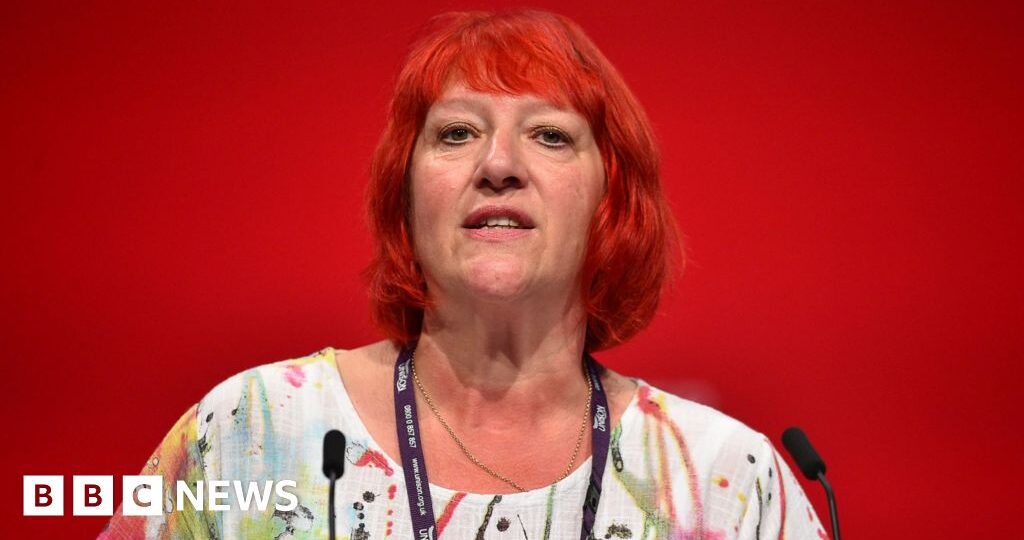 Labour risks handing power to Reform without drastic change, says union leader