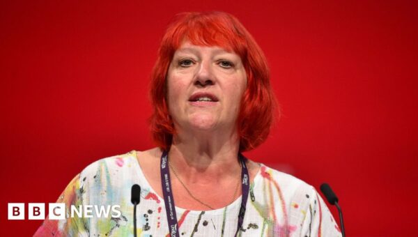 Labour risks handing power to Reform without drastic change, says union leader
