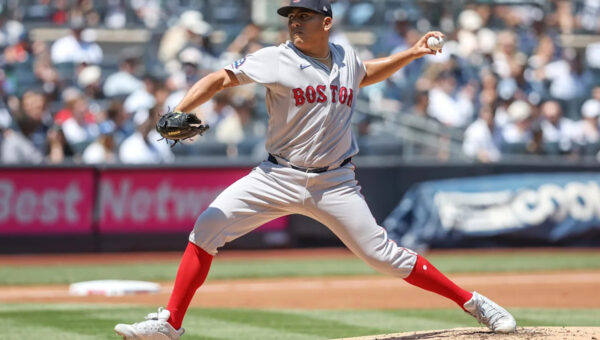 Big eighth inning for Yankees ruins stellar Suárez outing