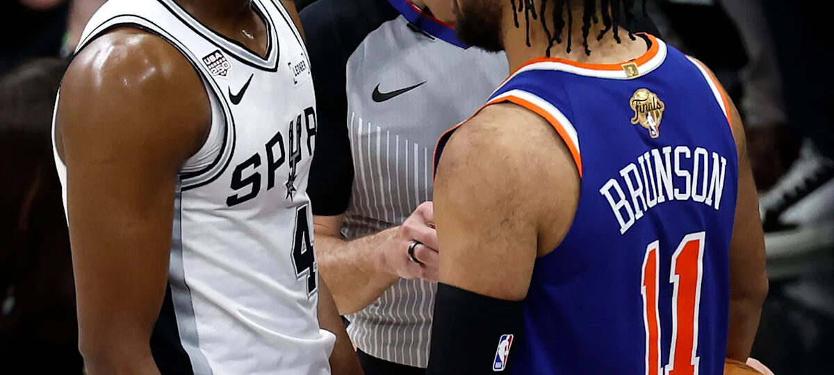 Jalen Brunson, De'Aaron Fox stare each other down in heated NBA Finals moment