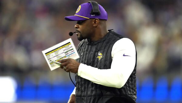 Vikings DC Brian Flores named George Halas Award Winner in 2026