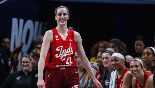 Is Caitlin Clark playing tonight? Indiana Fever game day injury report