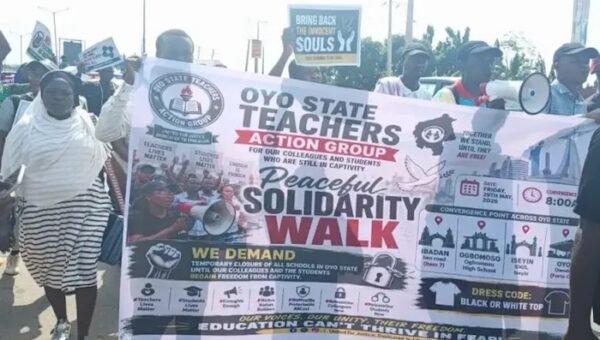 Oyo teachers begin indefinite strike over abducted colleagues, pupils