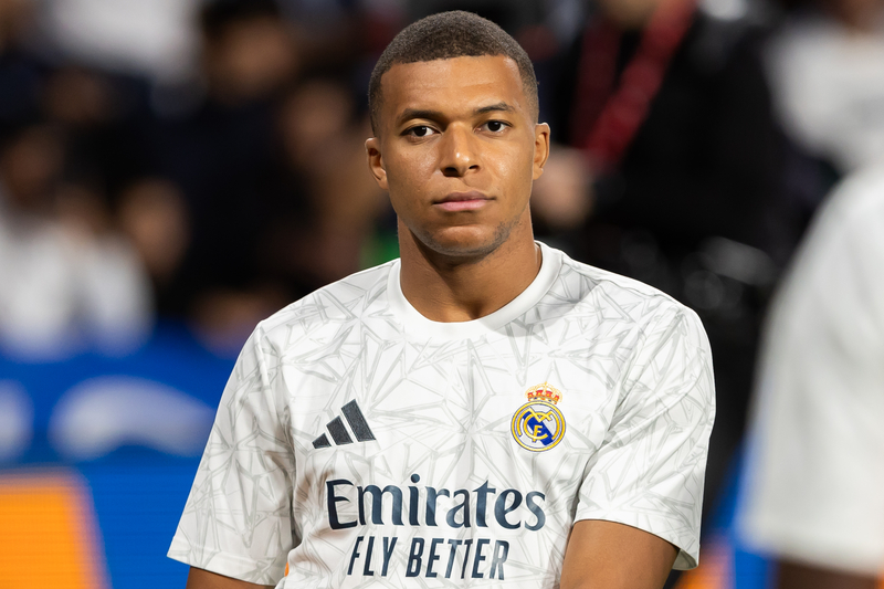 World Cup 2026: Mbappe picks who will score more goals between Messi, Ronaldo