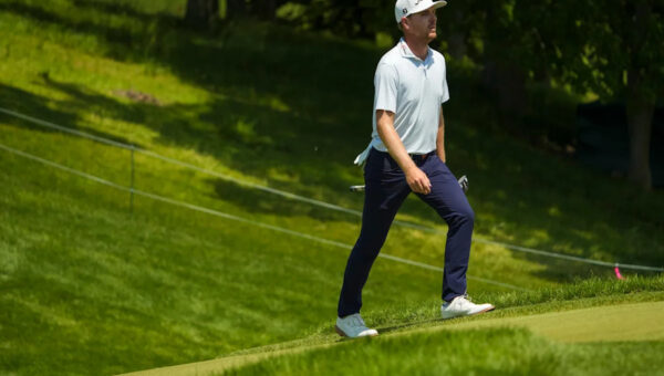 Memorial Tournament weather delay: When will play resume?