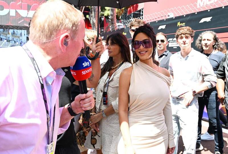Kim Kardashian ignoring Martin Brundle at Monaco GP has fans angry after Lewis Hamilton podium