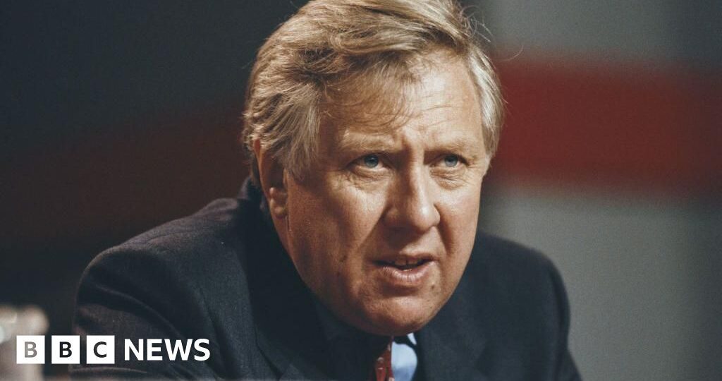 Roy Hattersley, former Labour deputy leader, dies aged 93