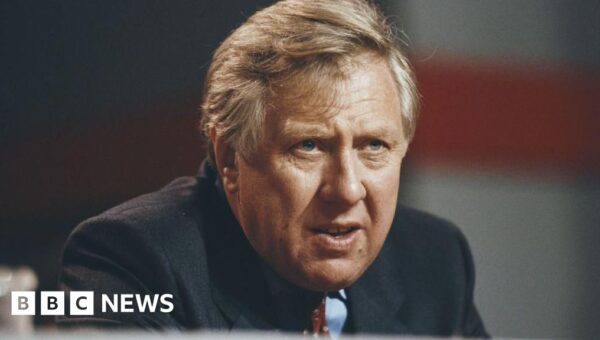 Roy Hattersley, former Labour deputy leader, dies aged 93