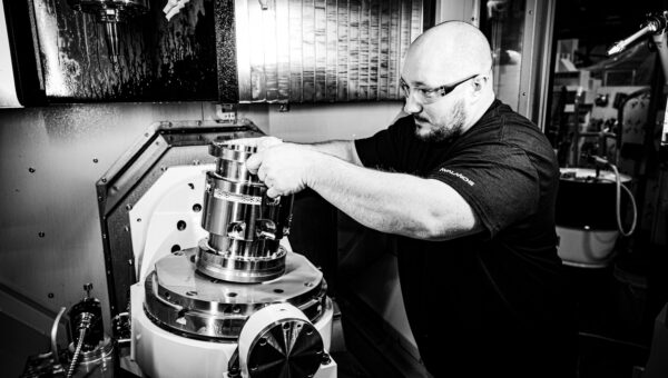 Avalanche’s desktop fusion reactor delivers blistering-hot plasma