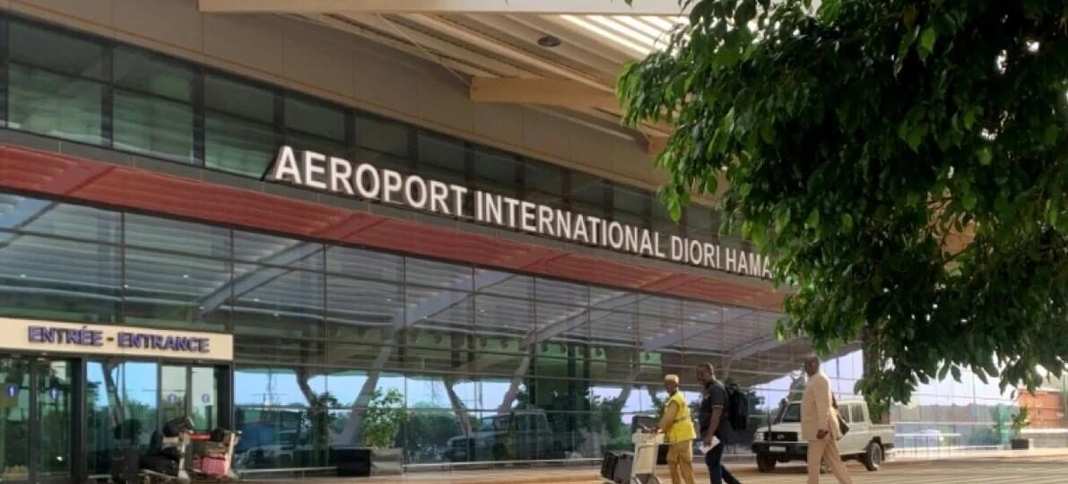 Peter Johnson: The Attack on Niamey Airport and the hidden motives of the former colonial power
