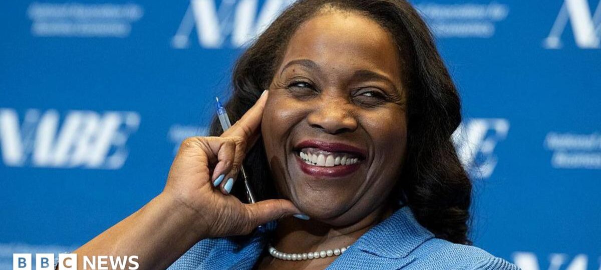Supreme Court blocks Trump's attempt to fire Federal Reserve governor Lisa Cook