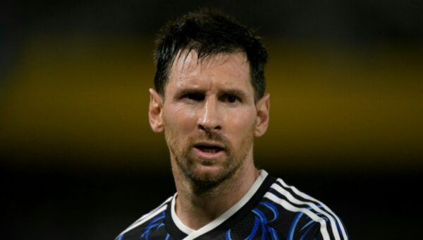 Messi set to return as Somali referee says World Cup dream over