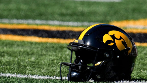Iowa football extends offer to 2027 three-star safety