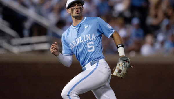 Elite transfer shortstop commits to North Carolina baseball