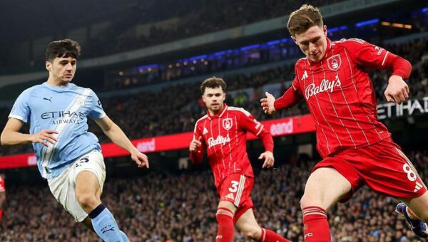 'Top priority' or 'look for better value abroad'? Fans on move for Anderson