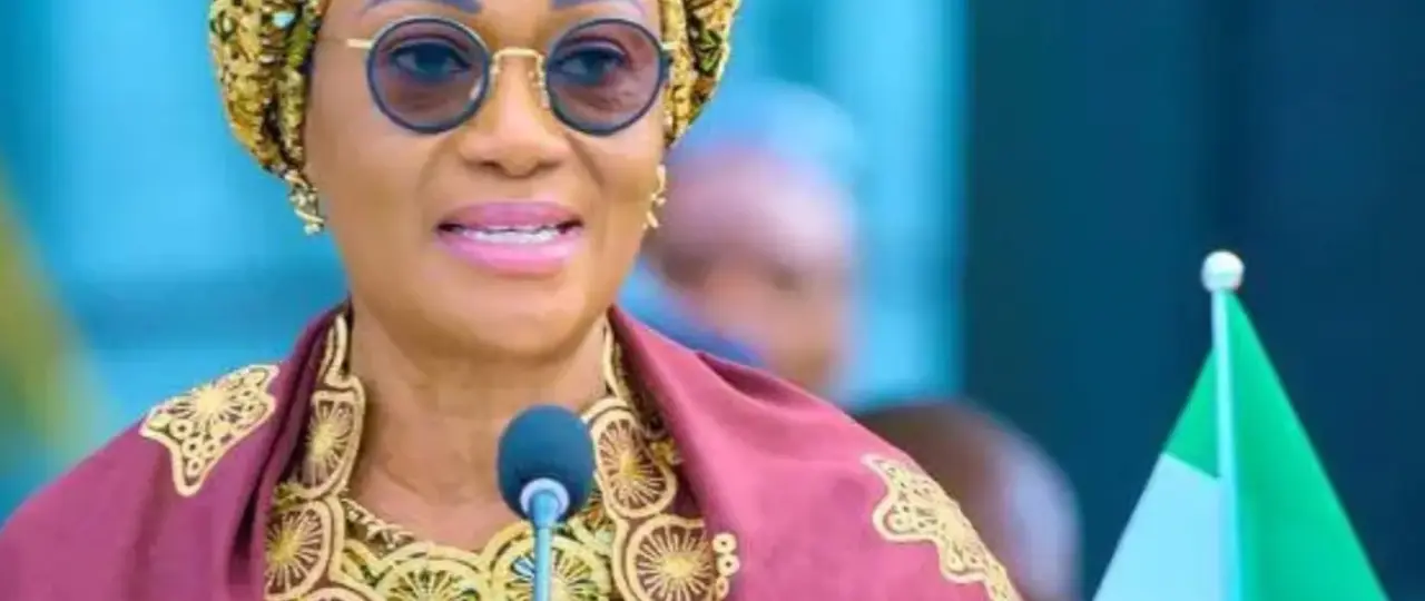 First Lady disburses N100m grant to 2,000 Benue women, commissions ICT Centre
