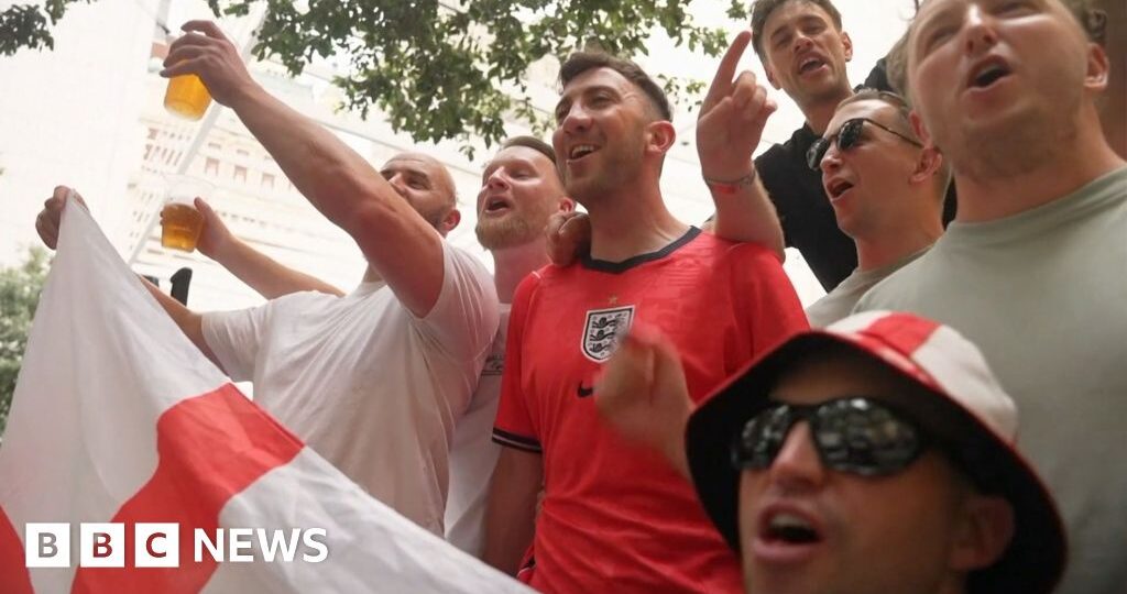 England fans arrive in Dallas for World Cup game against Croatia