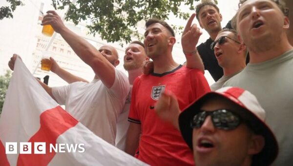England fans arrive in Dallas for World Cup game against Croatia