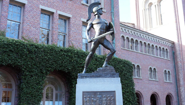 USC countdown to kickoff: Recalling Trojans OL Cyrus Hobbi