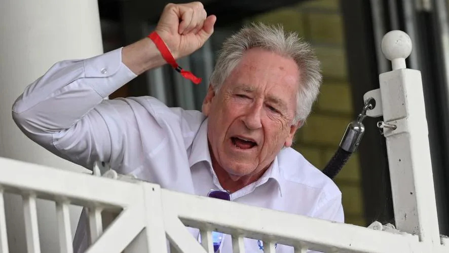 Bransgrove steps down as Hampshire chair after 26 years