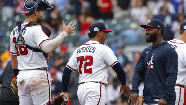 Pinch-hit heroics from Michael Harris II secure series sweep over Pirates