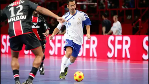 Youri Djorkaeff: World Cup winner reveals why he turned down Man United