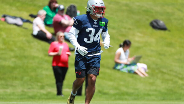 Patriots consider ex-tryout player for special teams ‘quarterback’ role