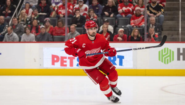 What Changed For Red Wings Larkin?