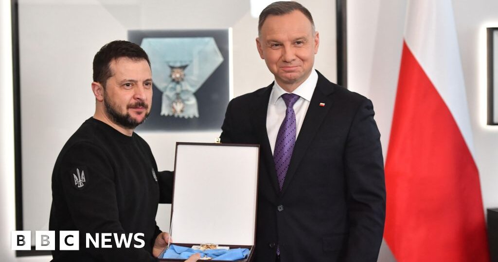 Zelensky returns highest Polish honour after award stripped