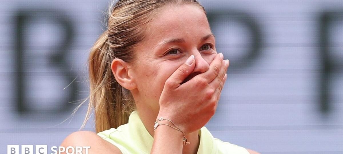 Qualifier Chwalinska reaches semi-finals to continue dream French Open run