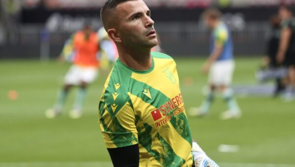 Out of contract with Nantes, Anthony Lopes set to join Angers