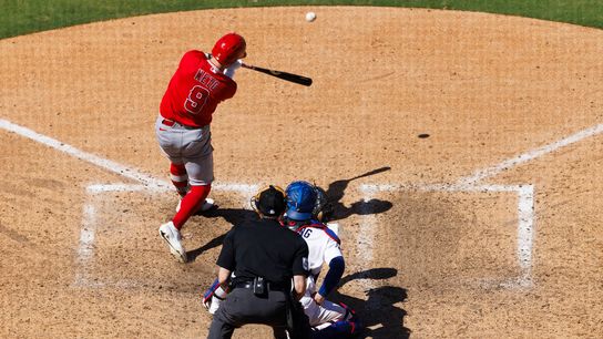 TST Images: Angels defeat Dodgers, 13-5, at Dodger Stadium