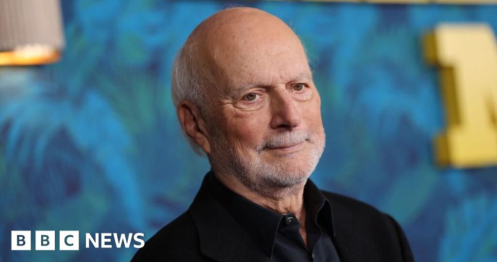 James Burrows, legendary director of Cheers and Friends, dies aged 85