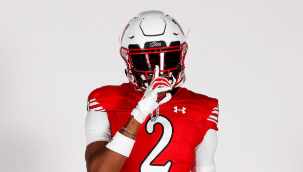 Two-way ATH Dillon Sykes committed to Utah and broke down why he chose the Utes