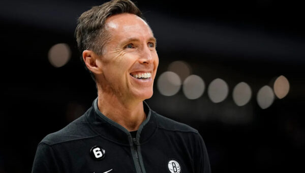 Canadian hoops great Steve Nash encourages Canada ahead of World Cup match against Switzerland