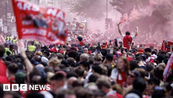 Six people stabbed after Arsenal victory parade
