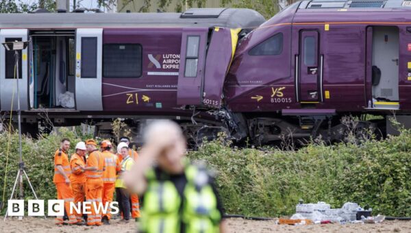 Bedford train crash disruption to last until Thursday