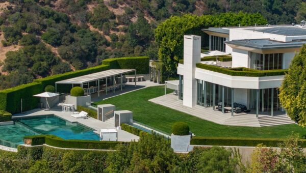 A billionaire heir built one of America’s largest homes. His bitter divorce means his $135 million mansion is for sale.