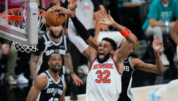 Charles Barkley says Knicks’ Towns is ‘kicking’ Wembanyama’s tail: ‘Wemby’s spinning’