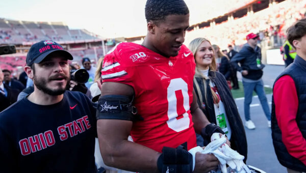 Commanders' Odafe Oweh has lofty comparison for Sonny Styles