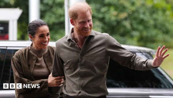 Harry and Meghan accept offer to stay at royal estate during UK visit