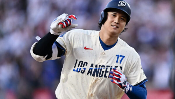 Dodgers hang 9 runs on Angels in first after Myles Garrett throws out first pitch